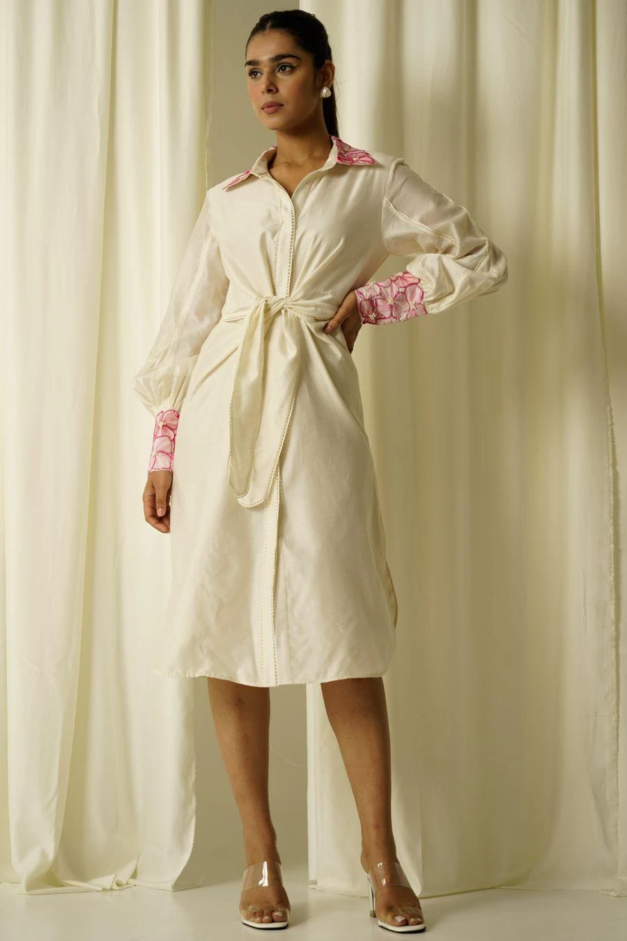 Sakshi Khetterpal Ivory Embellished Tie-up Dress 3 Sakshi Khetterpal Ivory Embellished Tie-up Dress