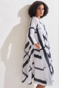 Amrich Black & White Handcrafted Shibori Dress 11 Amrich Black & White Handcrafted Shibori Dress -Echoo Clothing Shop 0404amr13 4