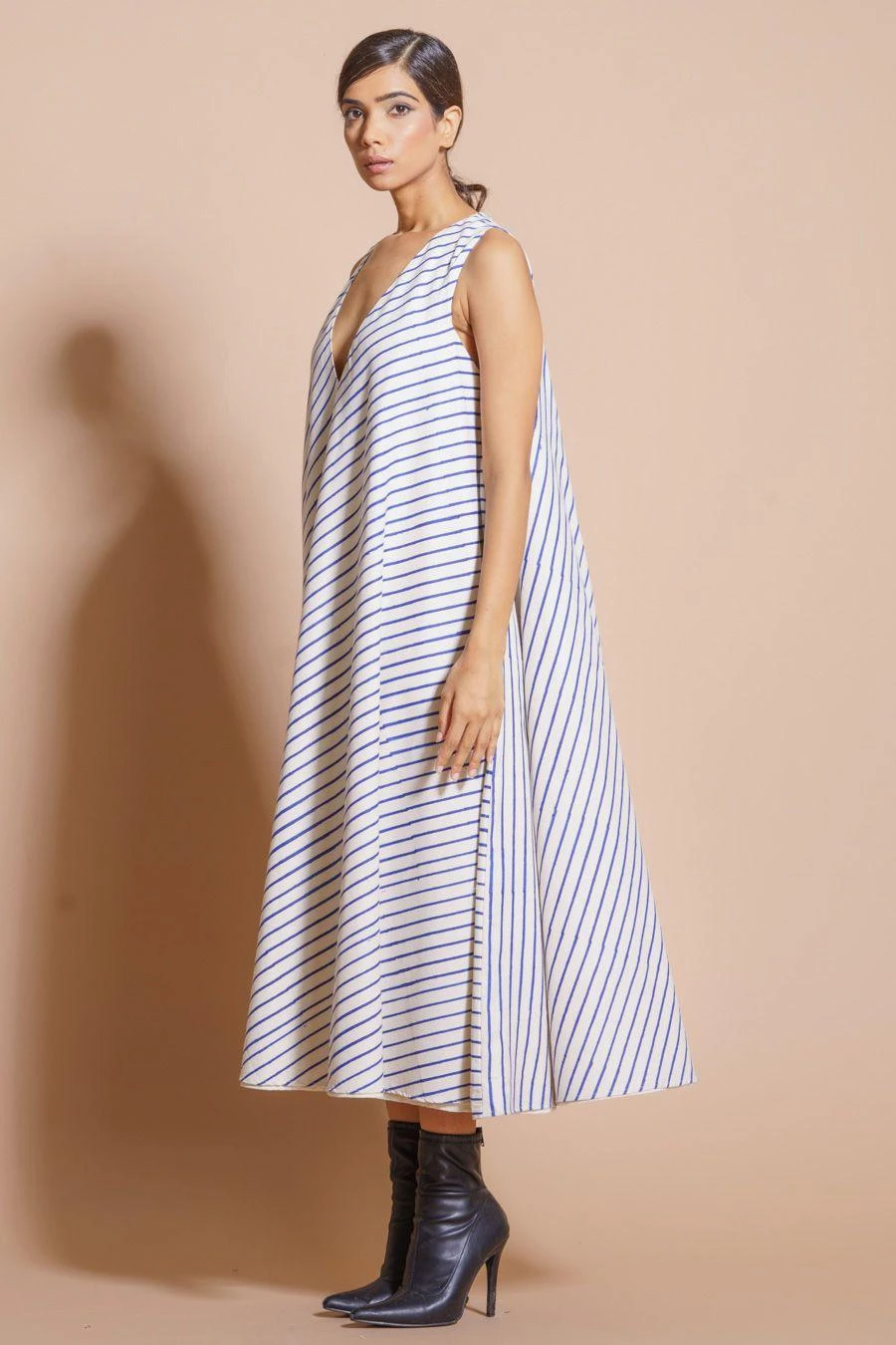 Stoique Blue Circular Colour Block Printed Dress 4 Stoique Blue Circular Colour Block Printed Dress - Image 2