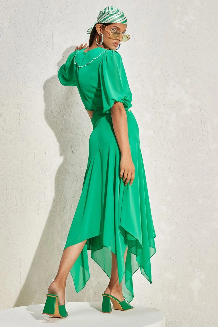 Namrata Joshipura Kelly Green Floral Cut-out Dress 7 Namrata Joshipura Kelly Green Floral Cut-out Dress - Image 5