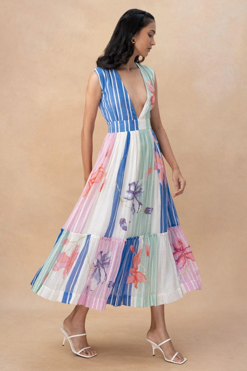 Vineet Rahul Johanna Lily V Neck Sleeveless Dress 4 Vineet Rahul Johanna Lily V Neck Sleeveless Dress - Image 2