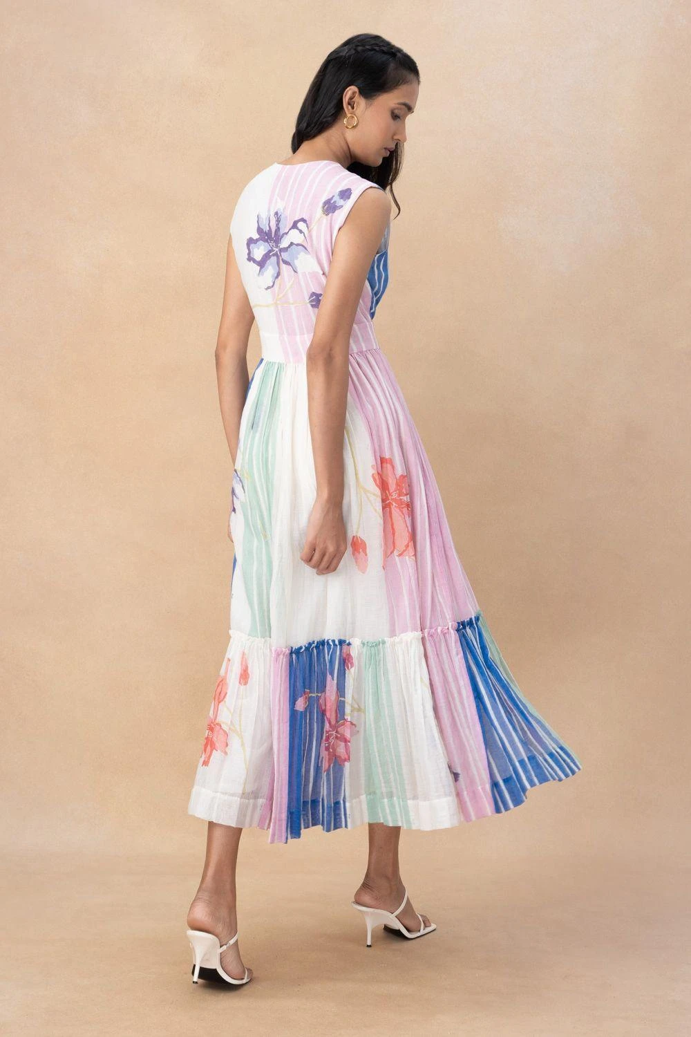 Vineet Rahul Johanna Lily V Neck Sleeveless Dress 7 Vineet Rahul Johanna Lily V Neck Sleeveless Dress - Image 5