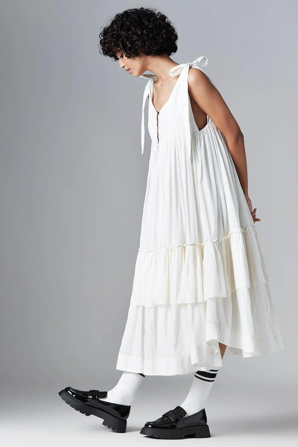 Chola White Shoulder Tie Up Frill Dress 4 Chola White Shoulder Tie Up Frill Dress - Image 2