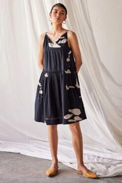 Khara Kapas Black Terracotta Print Tiered Dress -Echoo Clothing Shop 19923kk20 3