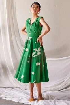 Khara Kapas Forest Green Terracotta Print Dress