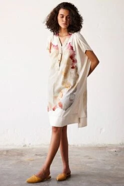 Khara Kapas Off White Abstract Printed Kaftan Dress -Echoo Clothing Shop 19923kk48 3