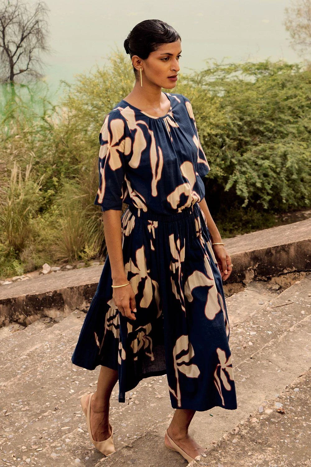 Khara Kapas Bulbul Dress 4 Khara Kapas Bulbul Dress - Image 2