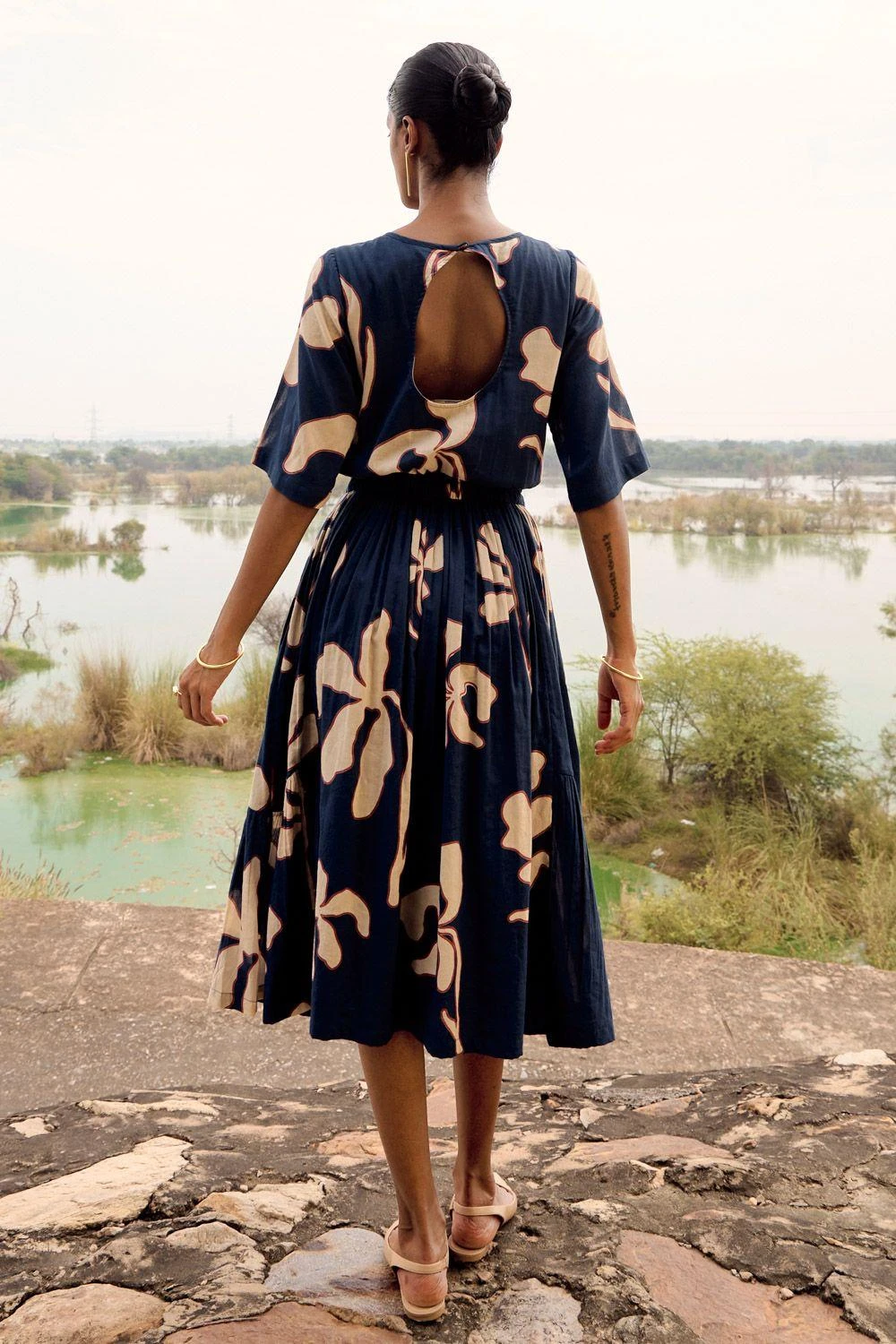 Khara Kapas Bulbul Dress 6 Khara Kapas Bulbul Dress - Image 4