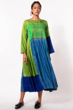 Injiri Ombre Shaded Green Midi Dress
