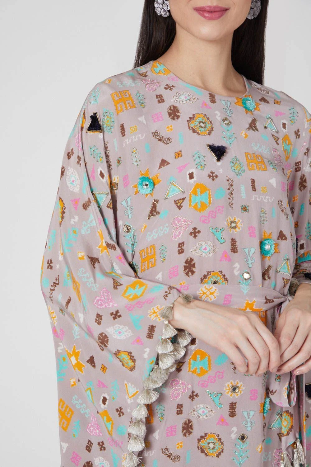 PS Pret By Payal Singhal Lavender Embroidered Kaftan Style Dress 4 PS Pret By Payal Singhal Lavender Embroidered Kaftan Style Dress - Image 2