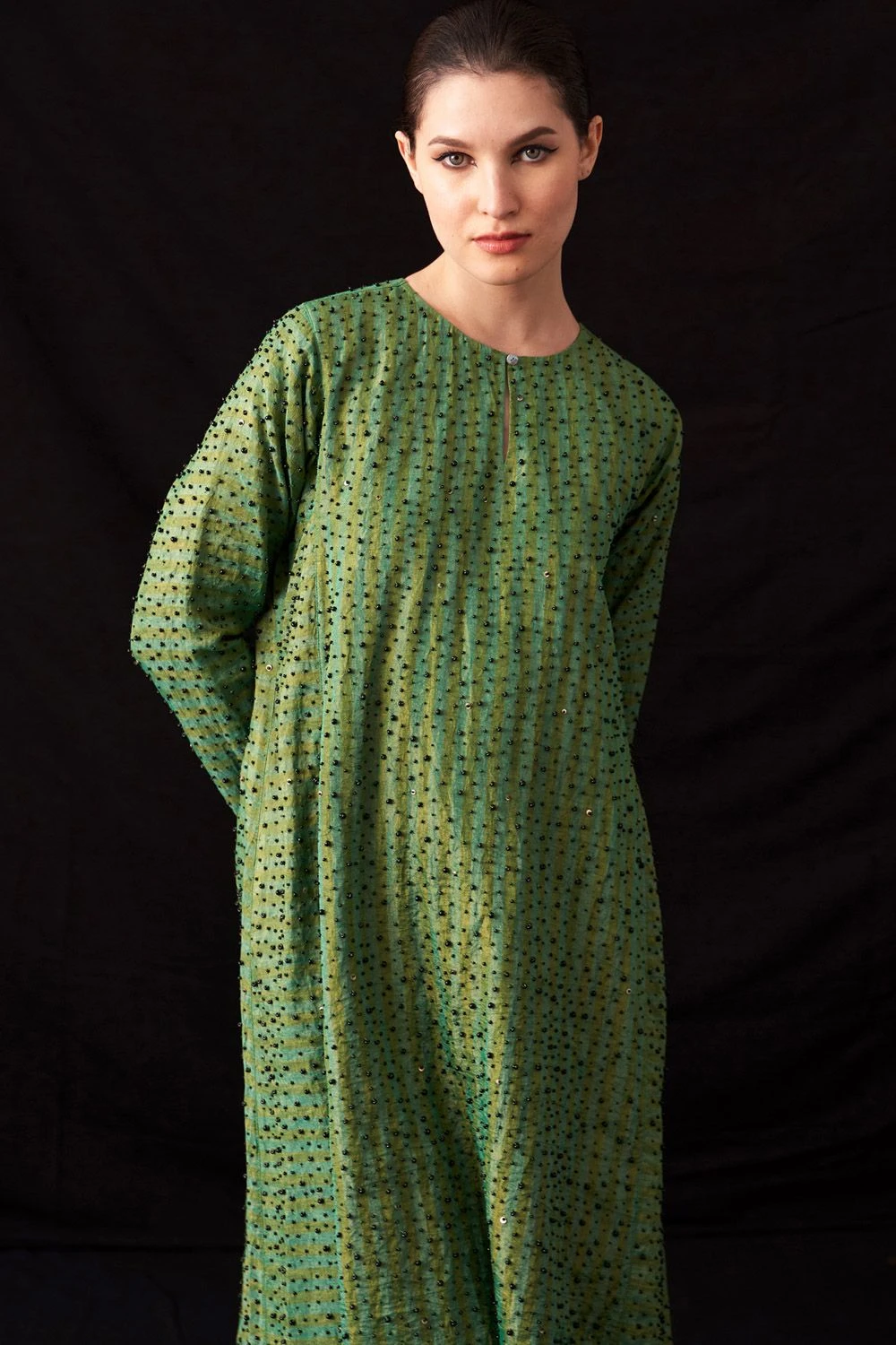 Amrich Zuri Pastel Green Hand-Woven Metallic Stripe Dress 6 Amrich Zuri Pastel Green Hand-Woven Metallic Stripe Dress - Image 4