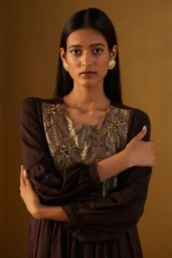 Shorshe Brown Vaani Choga Dress 9 Shorshe Brown Vaani Choga Dress -Echoo Clothing Shop 91023sr17 3
